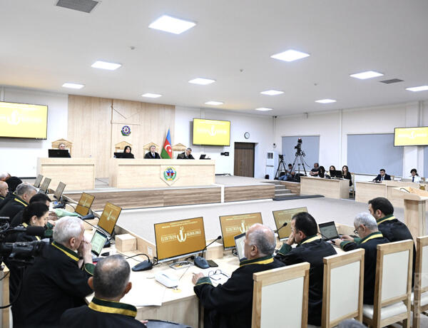 Ermənistan vətəndaşlarının şikayətləri üzrə apellyasiya məhkəməsi davam etdirilib –
