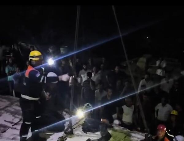 Bakıda mağaza uçdu: bir nəfər dağıntılar altından çıxarıldı –