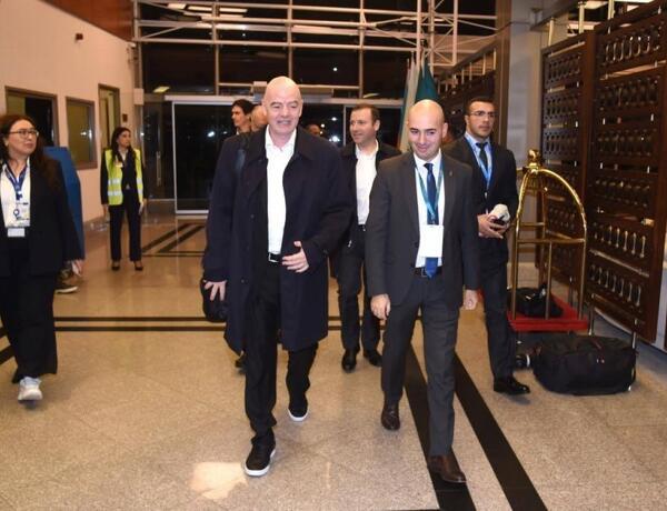FIFA prezidenti Canni İnfantino Bakıya gəldi