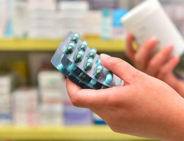 Antibiotik və şəkərli qidaların birgə qəbulu bağırsaq bakteriyalarına zərər verir