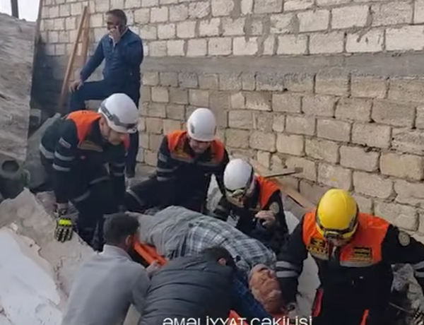 Bakıda tikilməkdə olan evdə uçqun baş verdi: 1 nəfər öldü, 1 nəfər yaralandı –