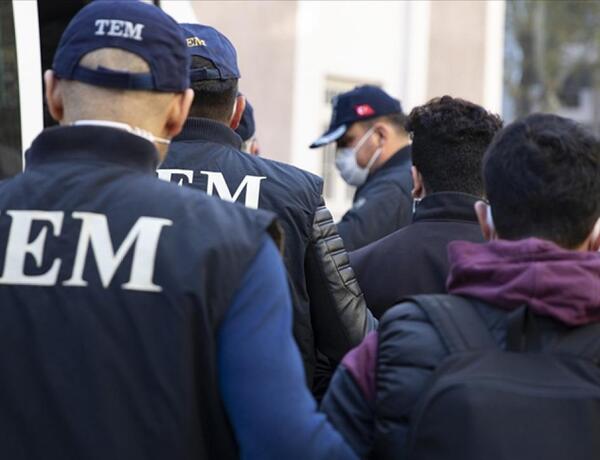 İstanbulda İŞİD və Əl-Qaidə ilə bağlı əməliyyat keçirilib: 14 nəfər saxlanılıb