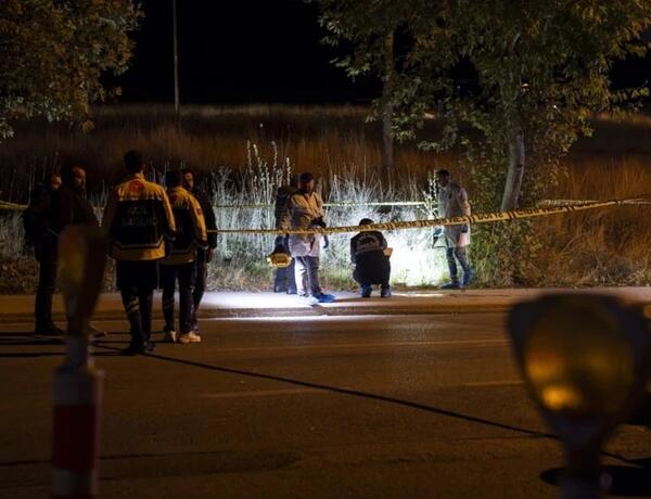 Ankarada polis əməkdaşları silahlı hücuma məruz qalıb: