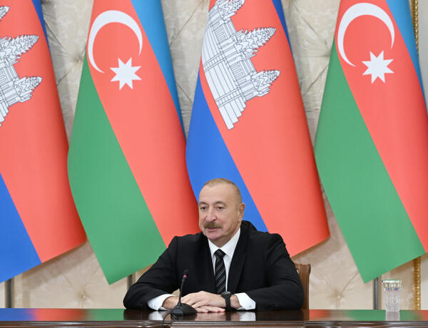 Prezident: Kamboca ilə beynəlxalq təşkilatlarda çox sıx əməkdaşlıq edirik