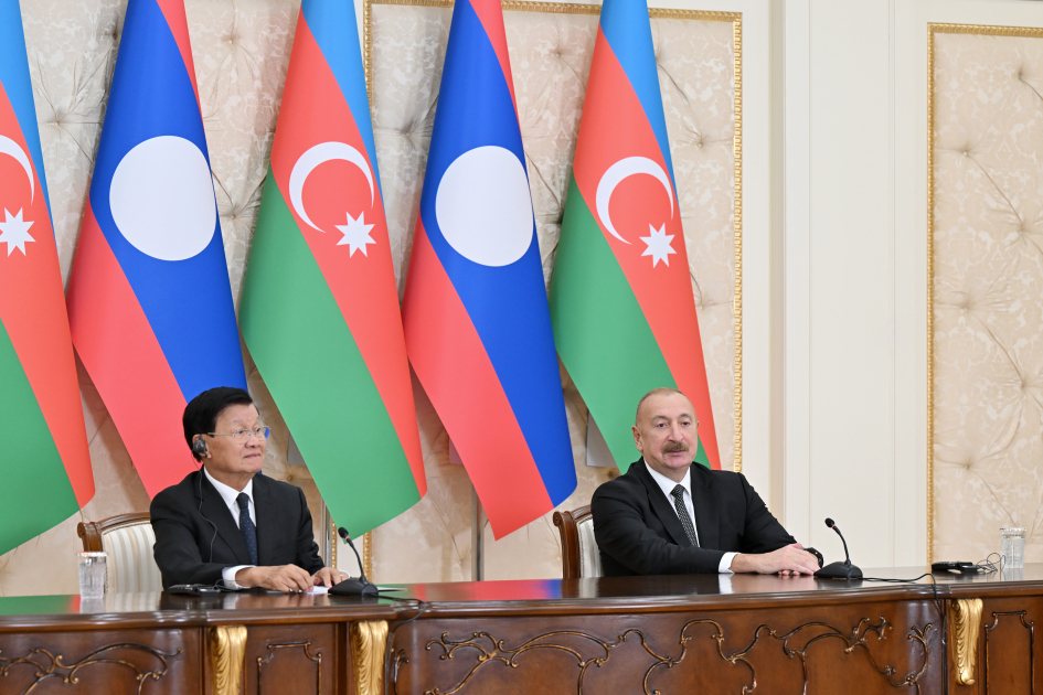 Azərbaycan və Laos prezidentləri mətbuata bəyanatlarla çıxış edirlər –