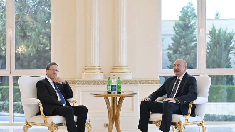Prezident İlham Əliyev İsrail Prezidenti ilə görüşdü –