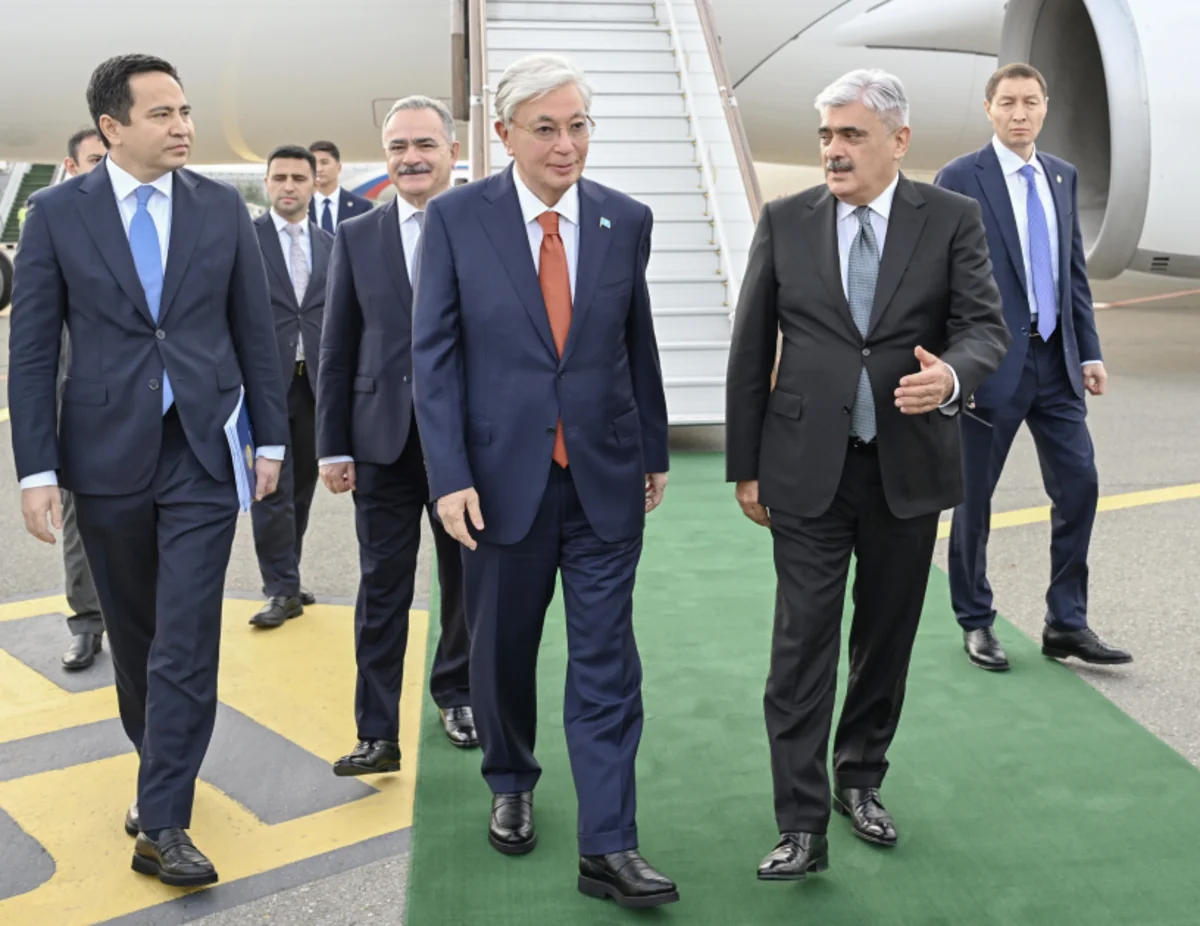 Qazaxıstan Prezidenti Azərbaycana gəldi –