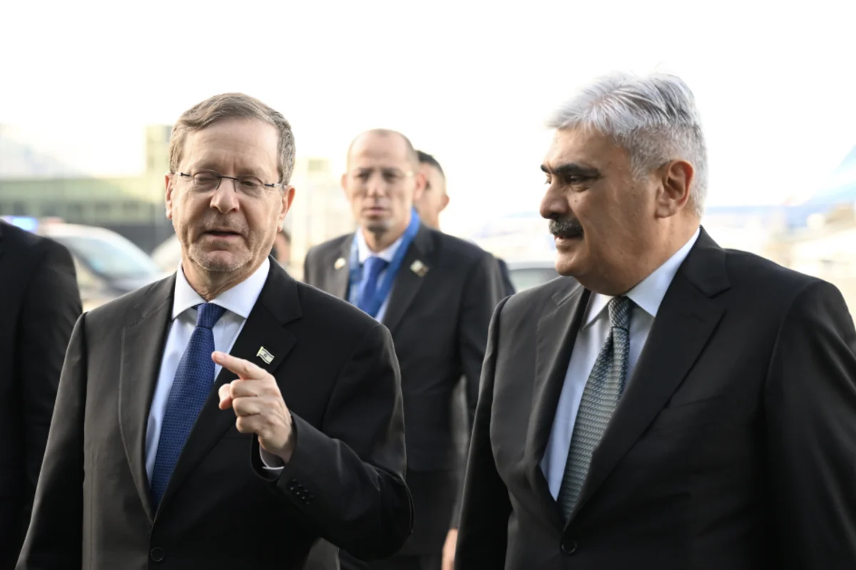 İsrail Prezidenti Azərbaycana gəldi –