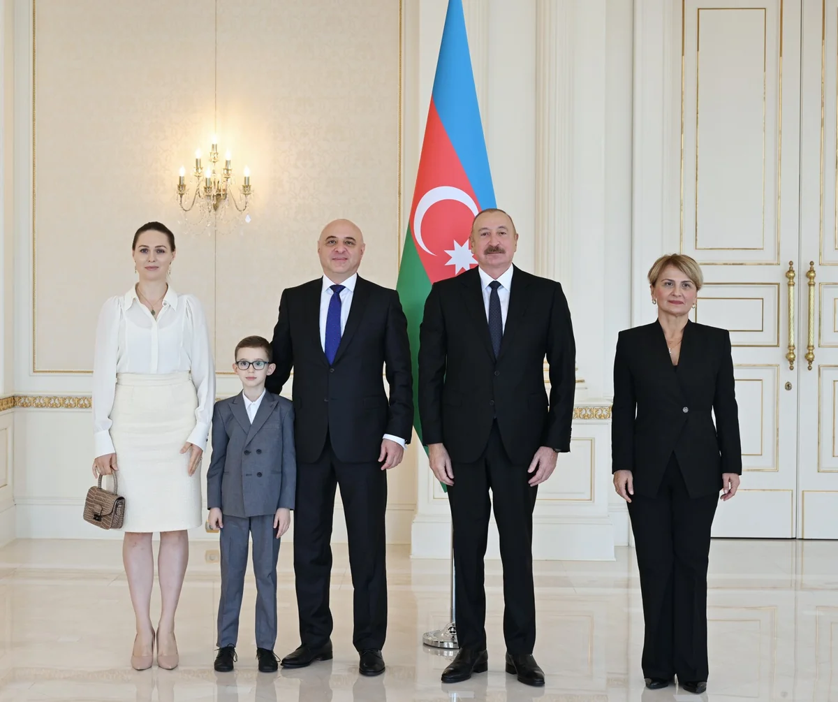 İlham Əliyev Gürcüstanın Azərbaycanda yeni təyin olunmuş səfirini qəbul etdi –