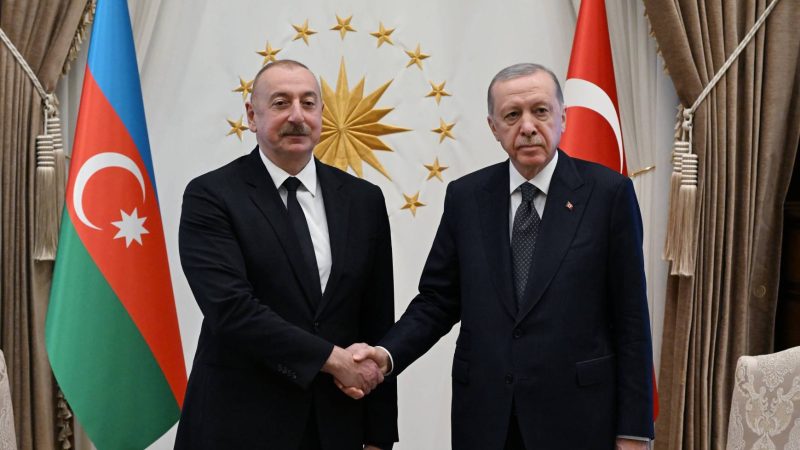 İlham Əliyev Ərdoğanı təbrik etdi