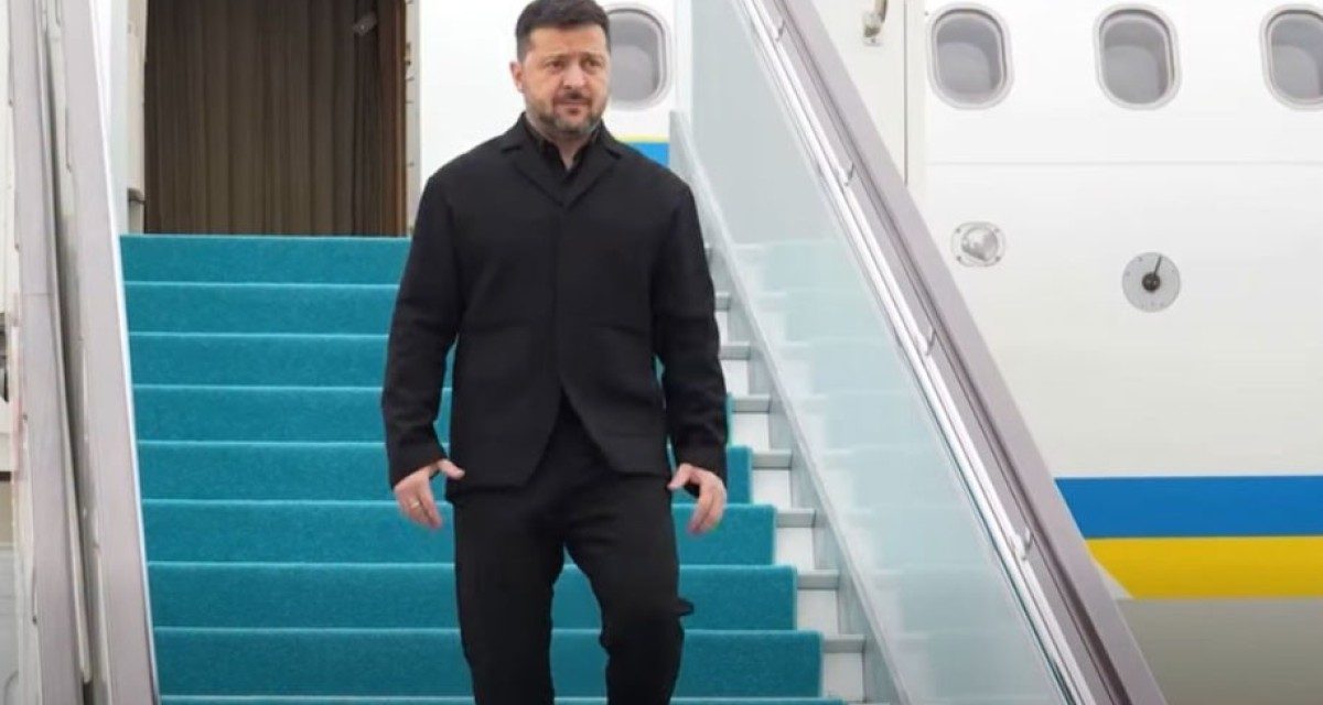 Zelenski Türkiyəyə səfər edib