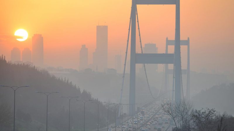 İstanbulda hava çirkliliyi 3 faiz artıb