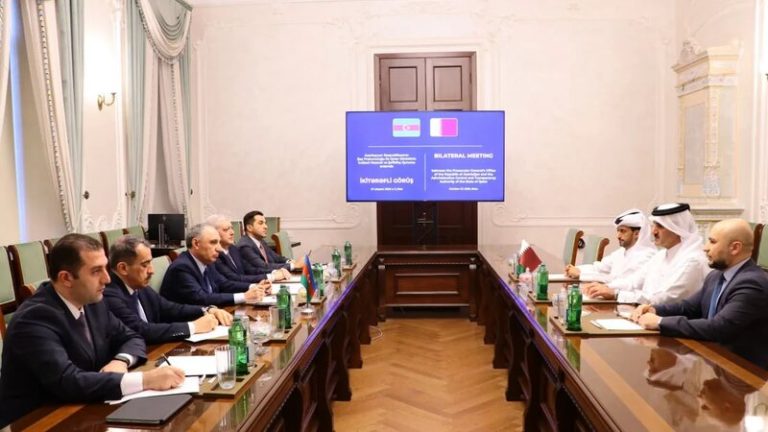 Kamran Əliyev Qətərin İnzibati Nəzarət və Şəffaflıq Orqanının rəhbəri ilə görüşdü